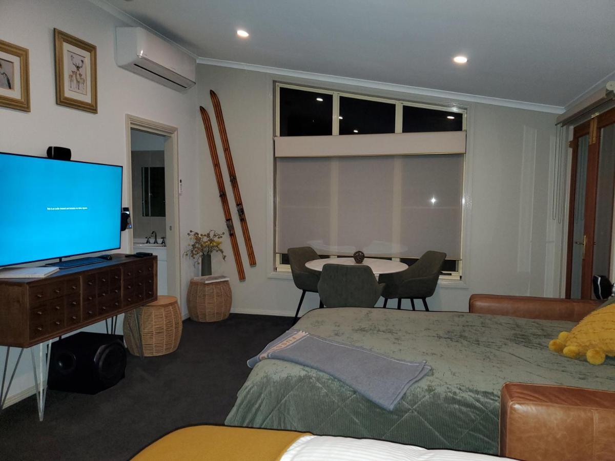 Lakeside Studio Jindabyne Exterior photo